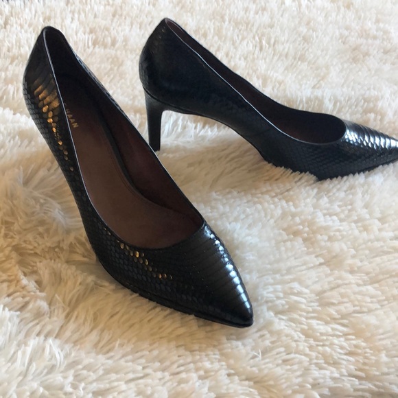 Cole Haan Shoes - Cole haan snakeskin platform pump size 11
